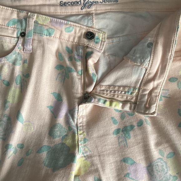 Second Yoga Jeans size 33 - Picture 3 of 5